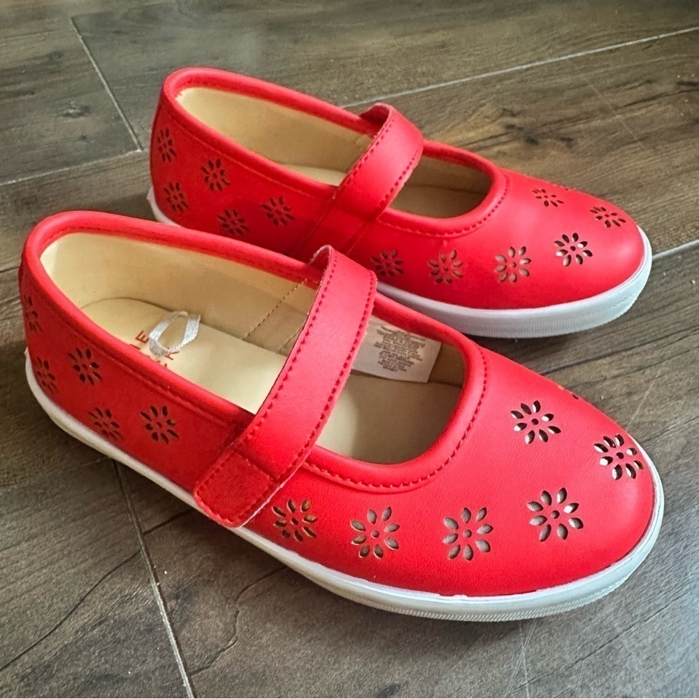 Janie and Jack | Red Eyelet Sneaker | children’s size 10